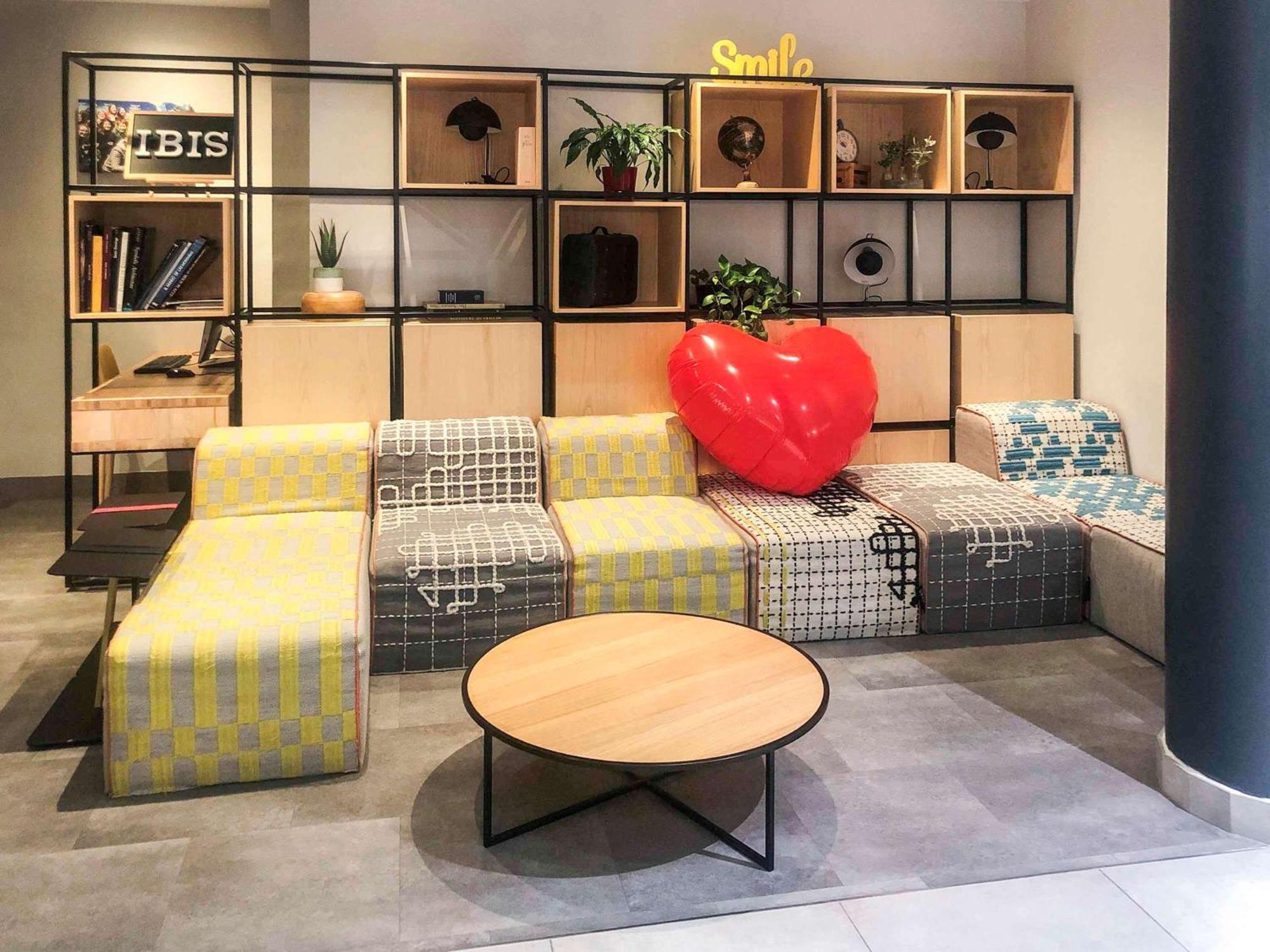 Ibis Madrid Calle Alcala Dış mekan fotoğraf